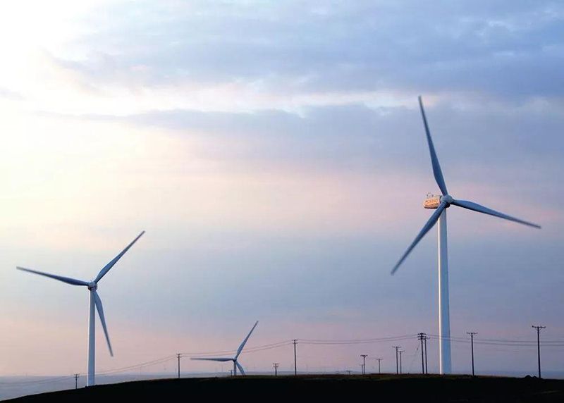 不為人知的秘密,風(fēng)力發(fā)電機(jī)為什么順時(shí)針旋轉(zhuǎn)?